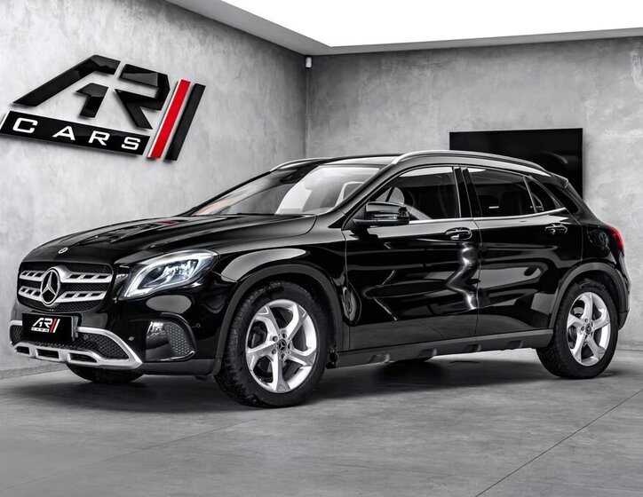 Mercedes-Benz GLA SUV 2,1 l 100 kw