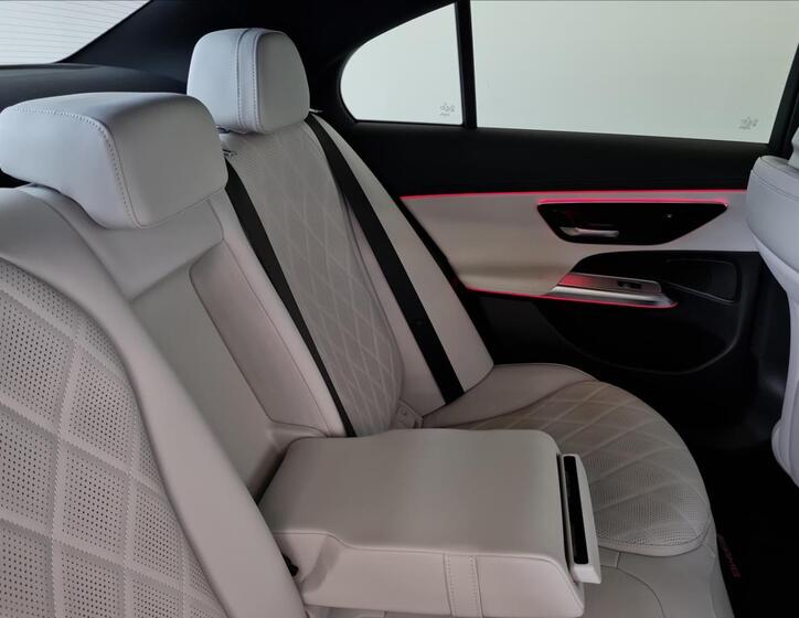 Mercedes-Benz Třídy E 20