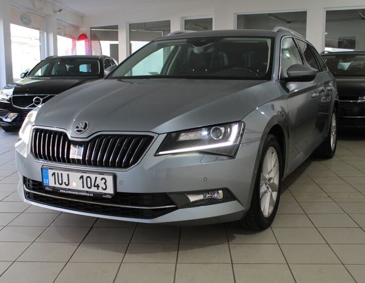 Škoda Superb 2