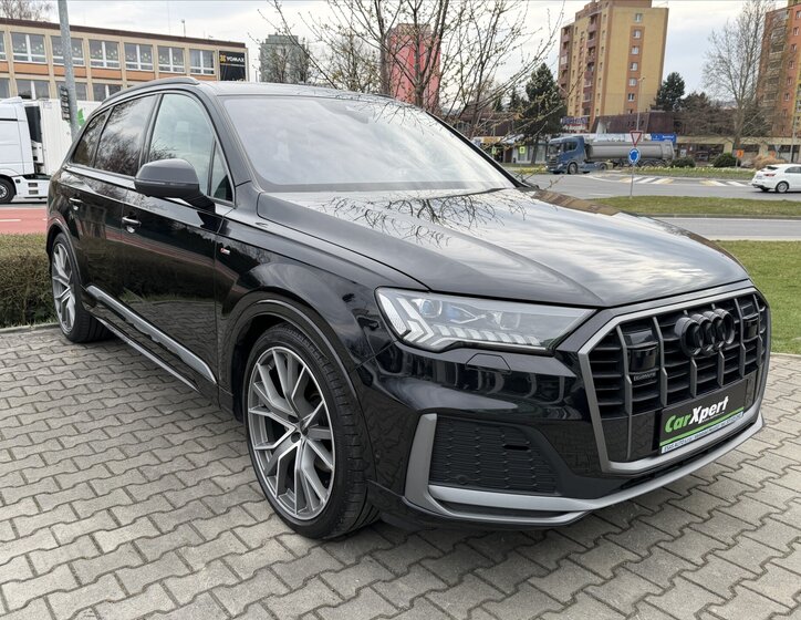 Audi Q7 Kombi 3,0 l 210 kw