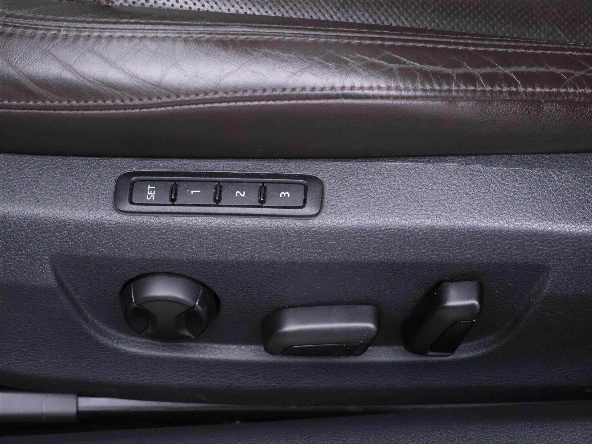 Škoda Superb Kombi 2,0 l 140 kw