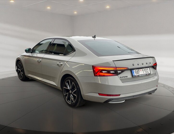 Škoda Superb Liftback 2,0 l 110 kw