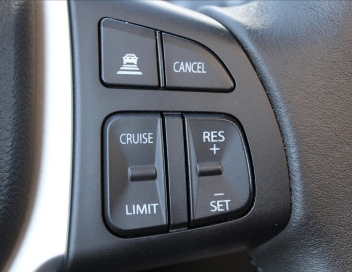 Suzuki Vitara SUV / Terénní 1,4 l 95 kw