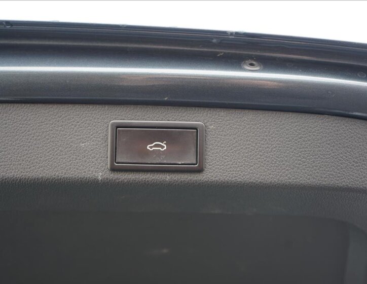 Škoda Superb Kombi 2,0 l 140 kw