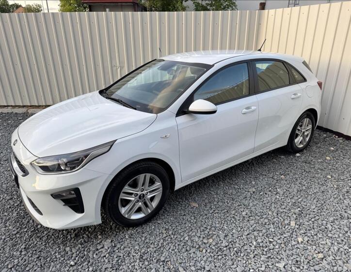 Kia Ceed 5