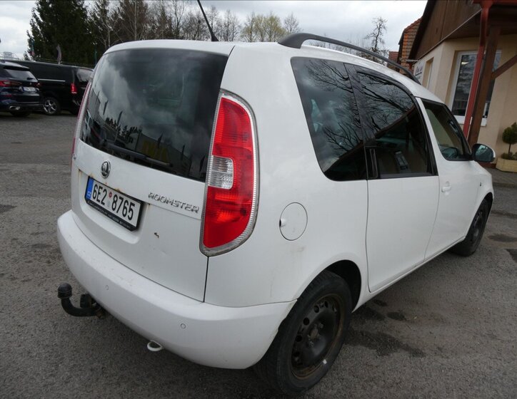 Škoda Roomster MPV 1,6 l 77 kw