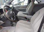 Chrysler Voyager MPV 2,5 l 105 kw