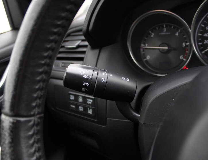 Mazda CX-5 SUV / Terénní 2,2 l 110 kw