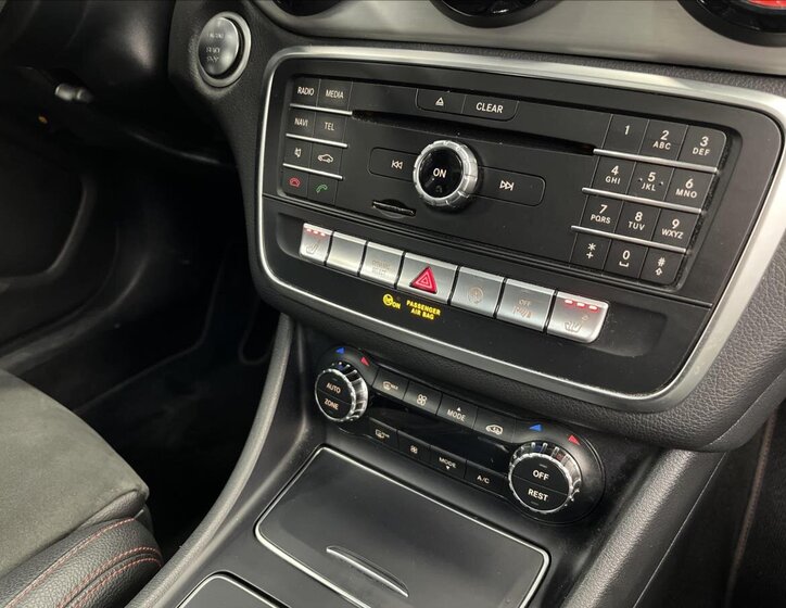 Mercedes-Benz CLA 19