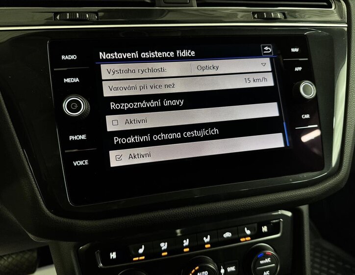 Volkswagen Tiguan Allspace SUV / Terénní 2,0 l 140 kw