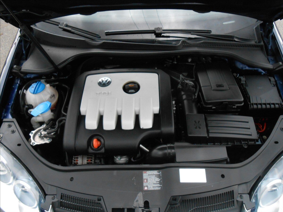 Volkswagen Jetta Sedan 2,0 l 103 kw