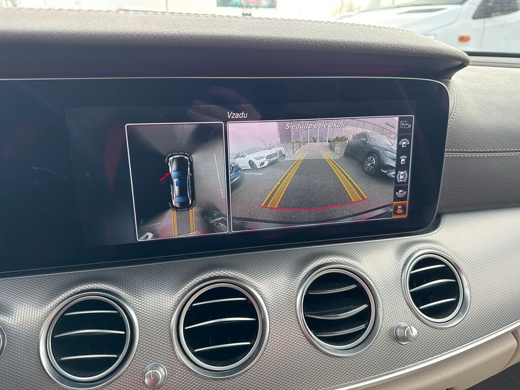 Mercedes-Benz Třídy E Sedan / Limuzína 3,5 l 245 kw