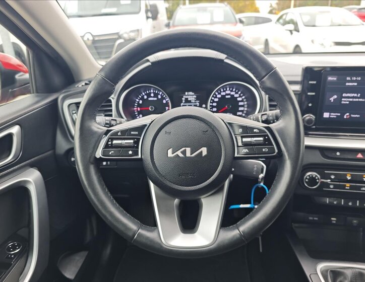 KIA Ceed Hatchback 998,0 73 kw