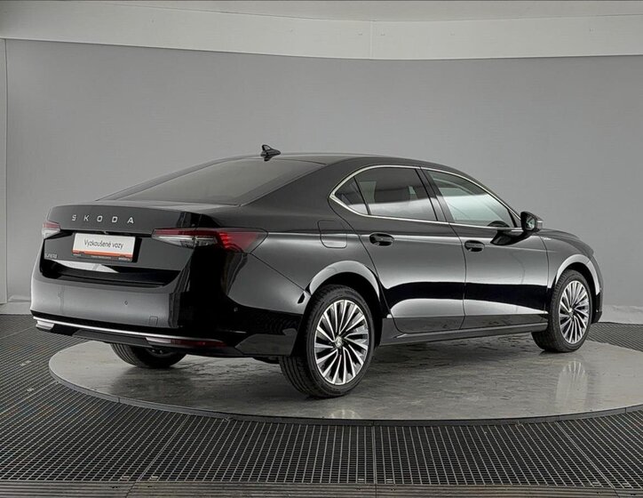 Škoda Superb Liftback 2,0 l 110 kw