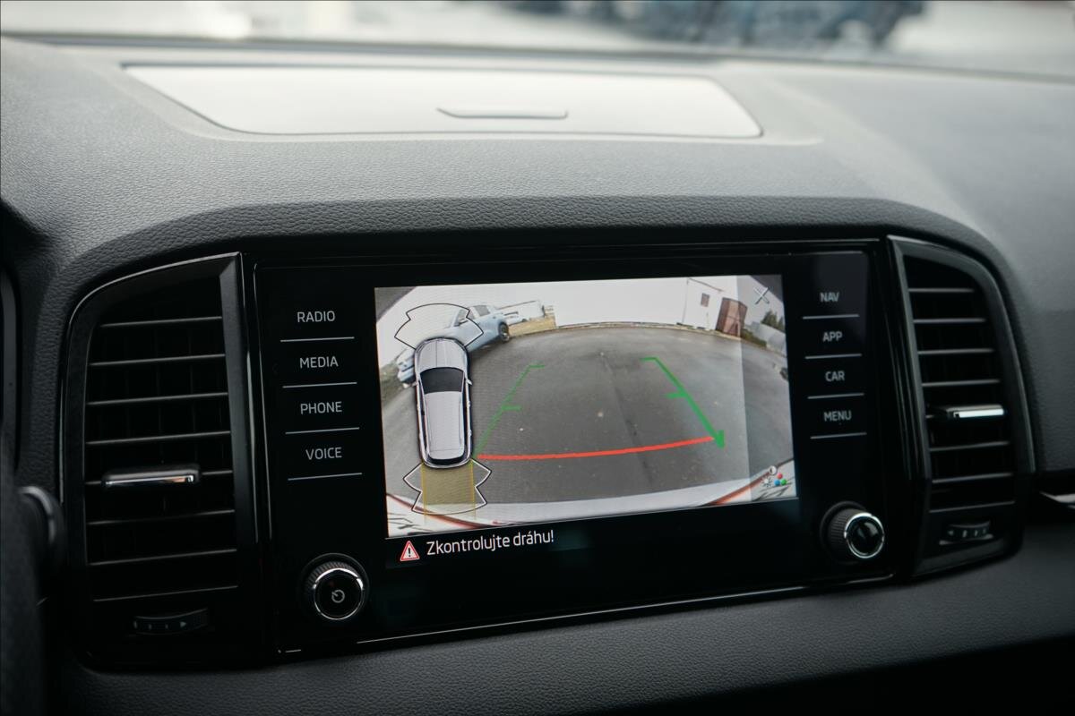 Škoda Karoq SUV 1,5 l 110 kw