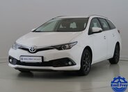 Toyota Auris 1