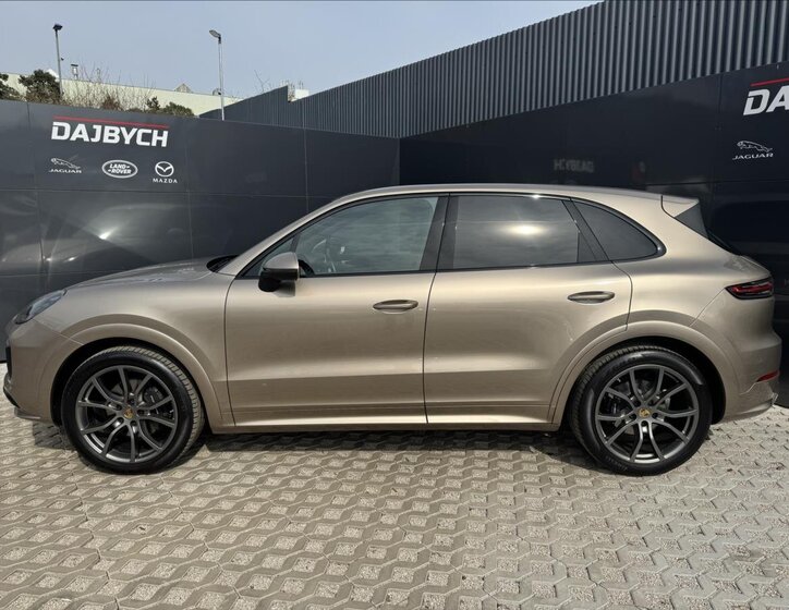 Porsche Cayenne SUV / Terénní 3,0 l 250 kw