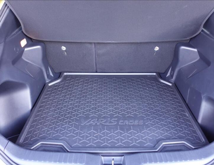 Toyota Yaris Cross 14