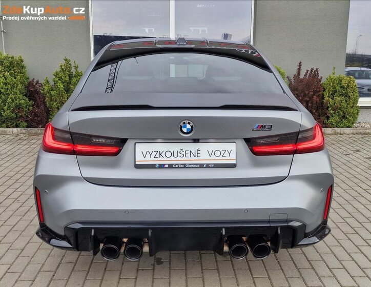 BMW M3 Sedan / Limuzína 3,0 l 390 kw