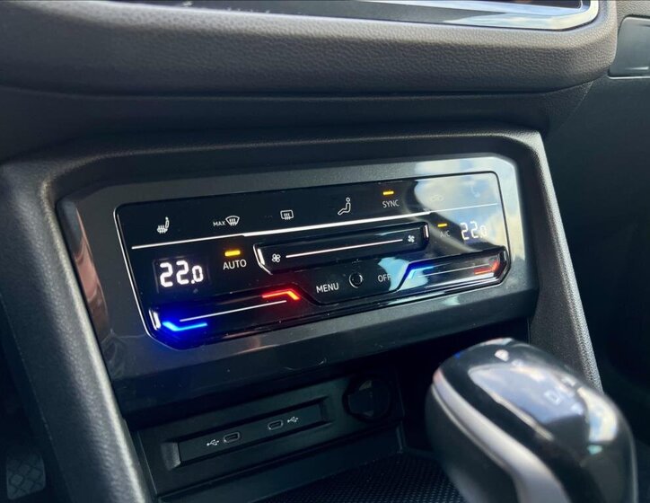 Volkswagen Tiguan SUV / Terénní 1,5 l 110 kw