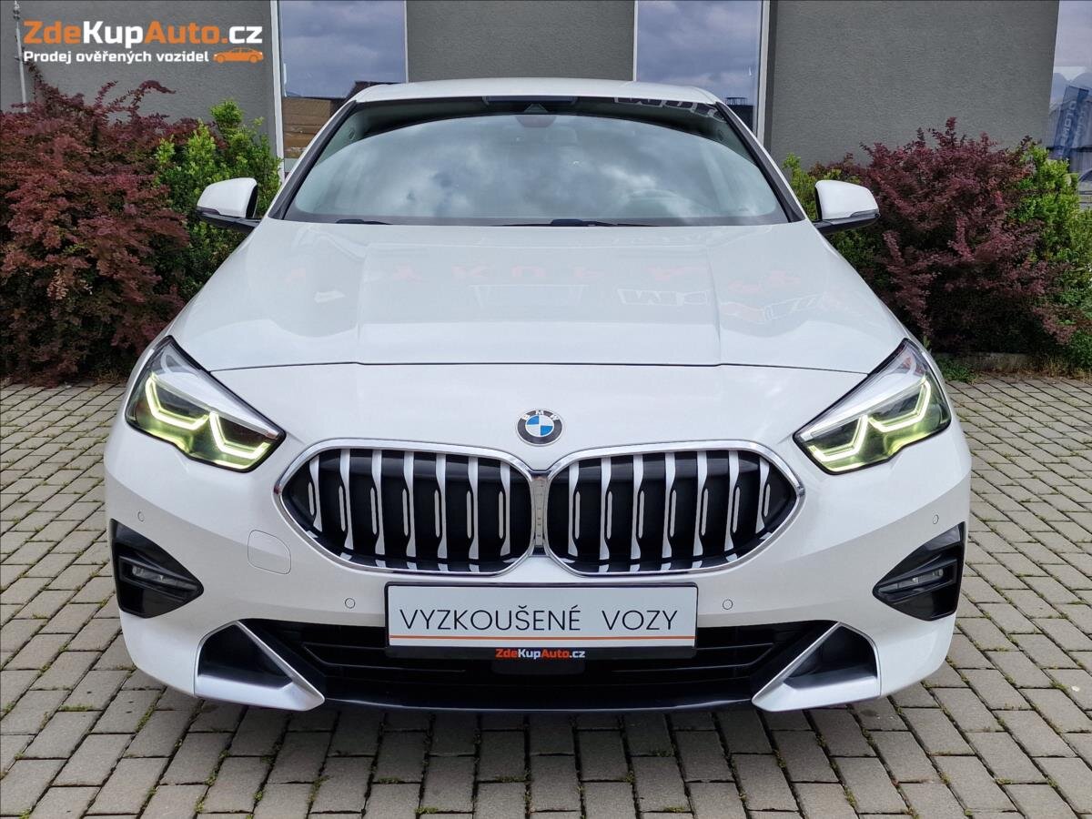 BMW Řada 2 Sedan / Limuzína 2,0 l 110 kw