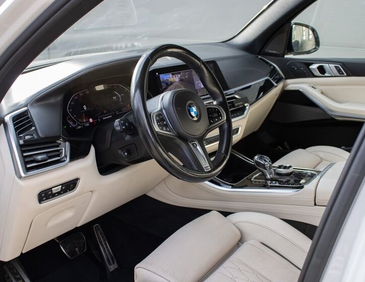 BMW X5 9