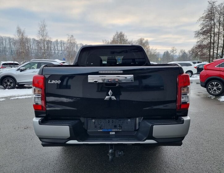 Mitsubishi L200 4