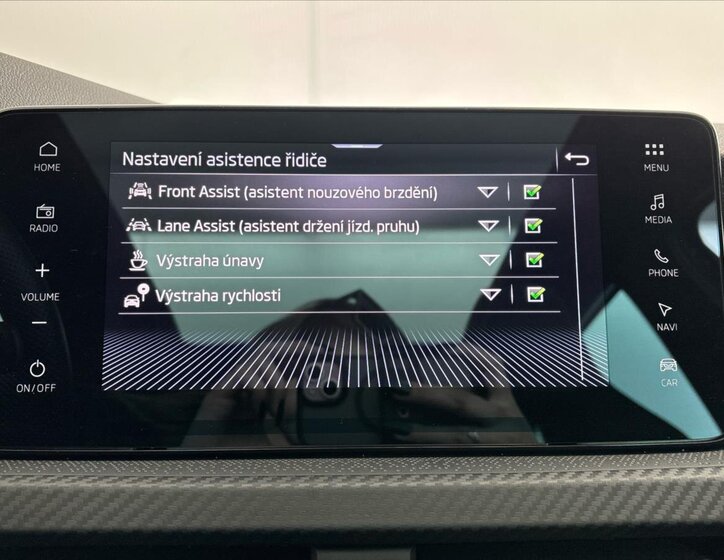 Škoda Scala Hatchback 999,0 85 kw