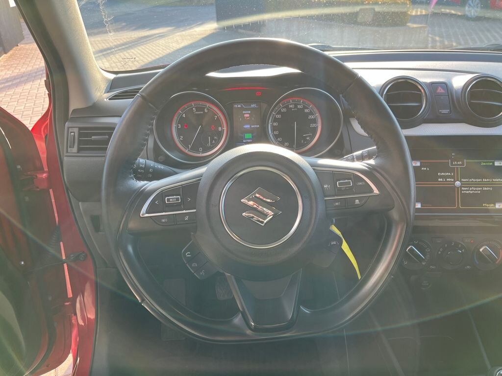 Suzuki Swift Hatchback 1,2 l 61 kw