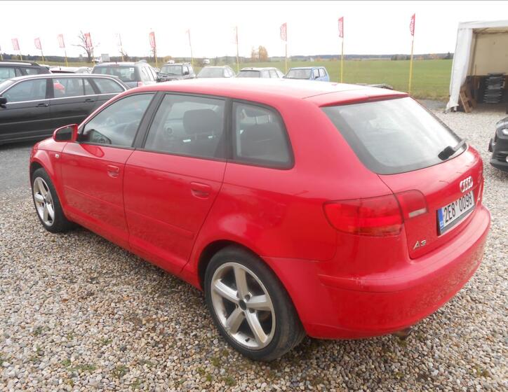 Audi A3 8