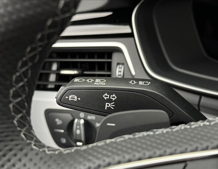 Audi A4 Kombi 2,0 l 150 kw