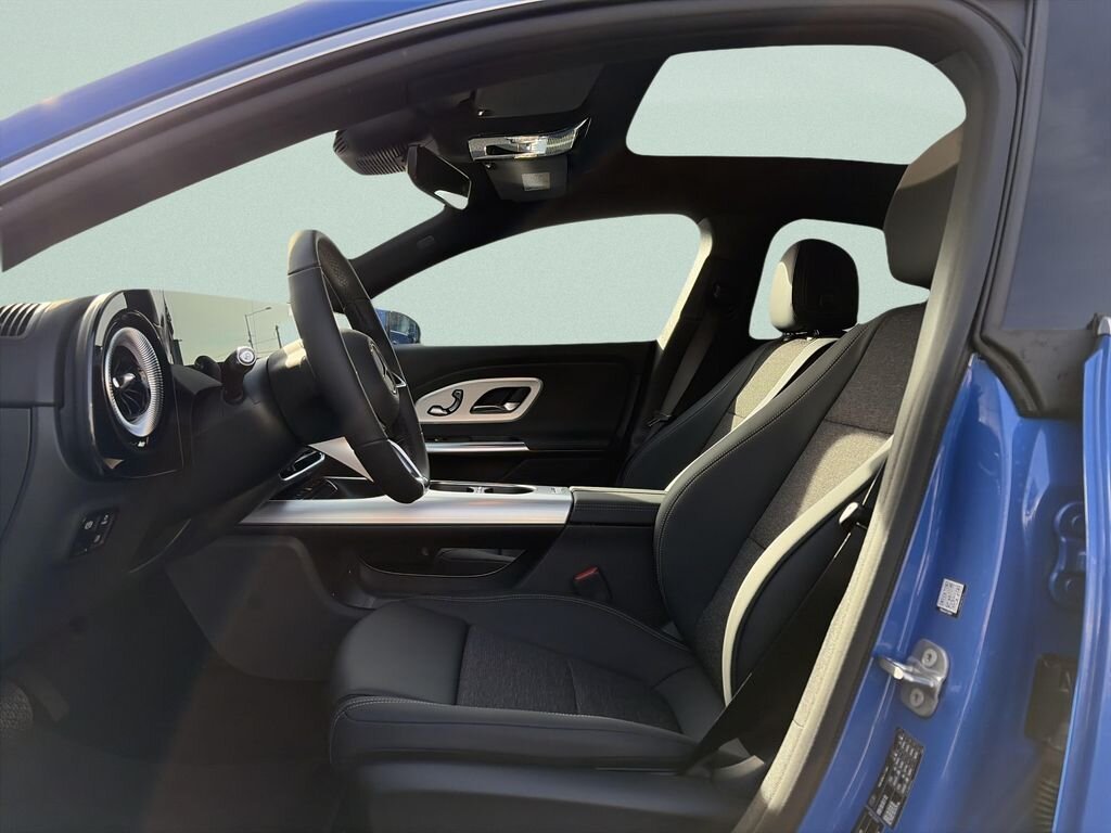 Mercedes-Benz CLA Sedan / Limuzína 2,0 l 200 kw