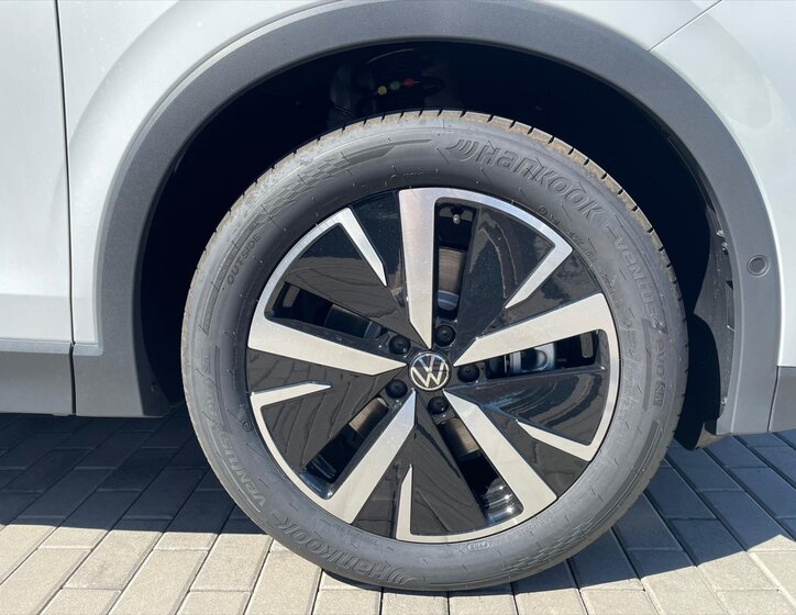 Volkswagen Tiguan SUV / Terénní 2,0 l 110 kw