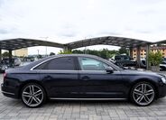 Audi A8 7
