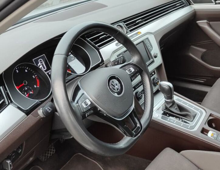 Volkswagen Passat 15