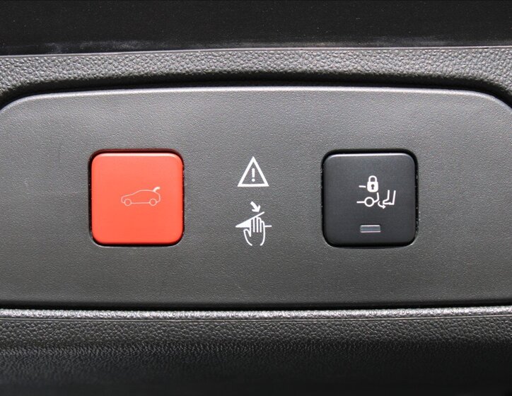 Opel Grandland X SUV / Terénní 1,5 l 96 kw