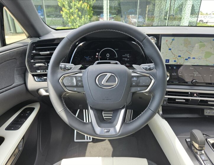 Lexus RX 500h SUV / Terénní 2,4 l 273 kw