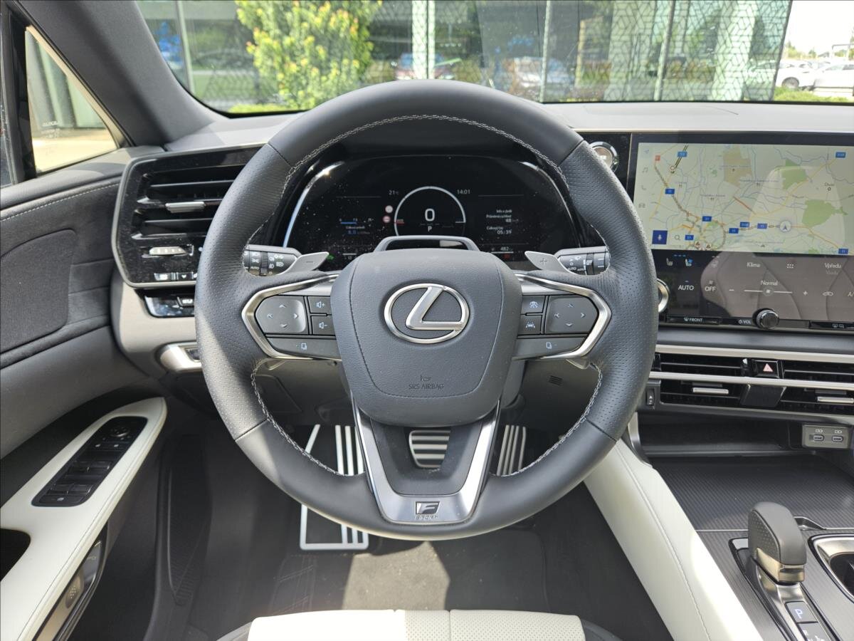 Lexus RX 500h SUV / Terénní 2,4 l 273 kw