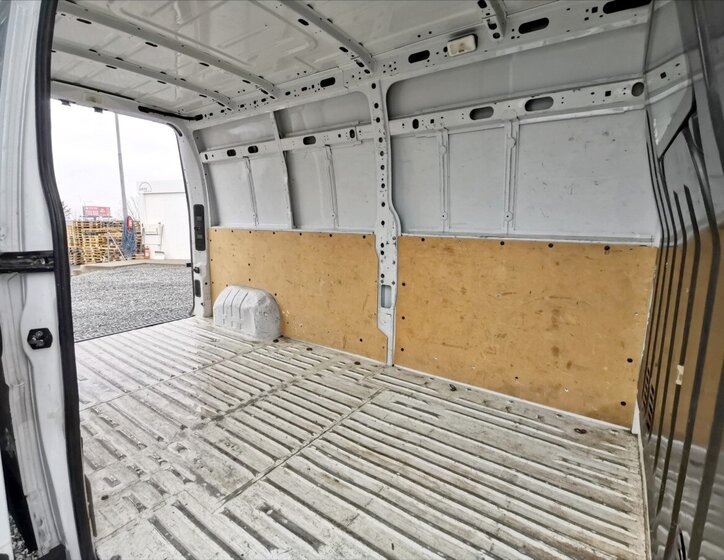 Renault Master Ostatní 2,3 l 96 kw