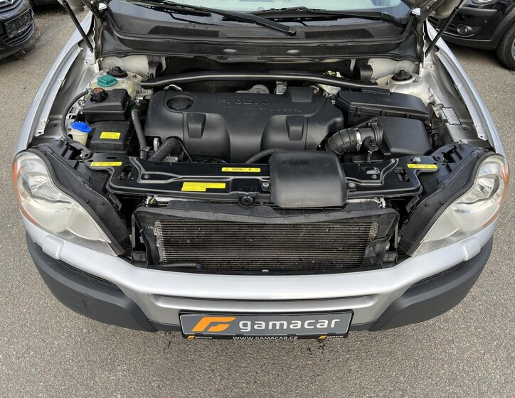 Volvo XC90 SUV 2,4 l 120 kw