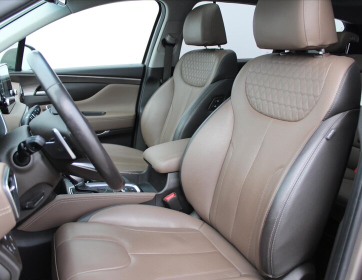 Hyundai Santa Fe SUV 2,2 l 147 kw