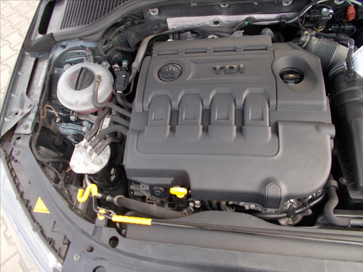 Škoda Octavia Kombi 2,0 l 110 kw