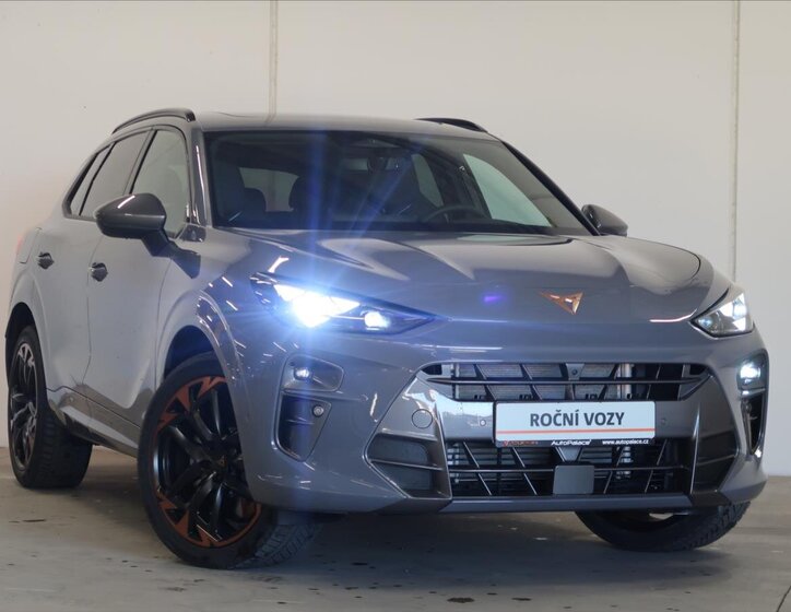 Cupra Terramar SUV / Terénní 2,0 l 195 kw