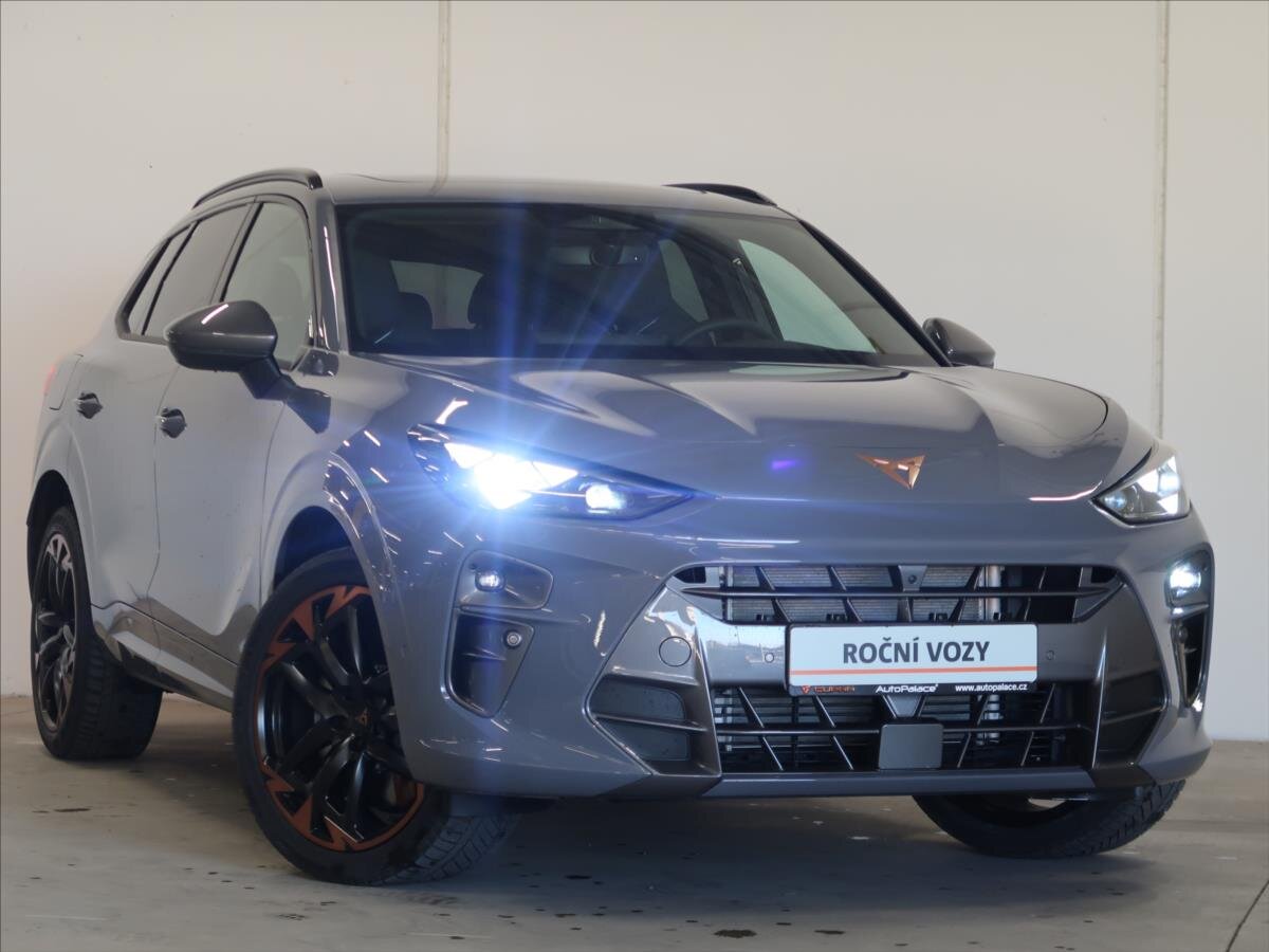 Cupra Terramar SUV / Terénní 2,0 l 195 kw