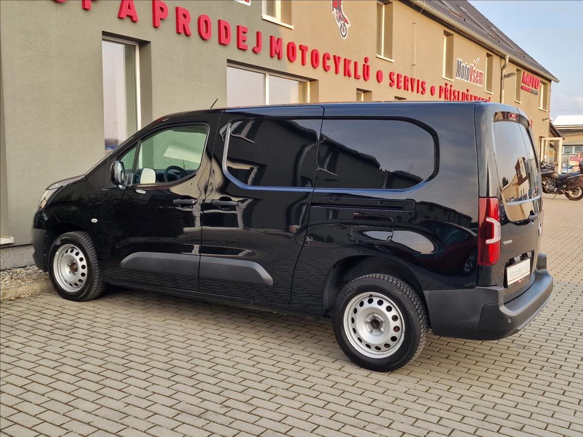 Opel Combo Skříň 1,5 l 75 kw