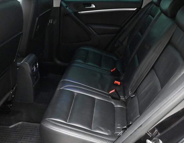 Volkswagen Tiguan SUV 2,0 l 103 kw