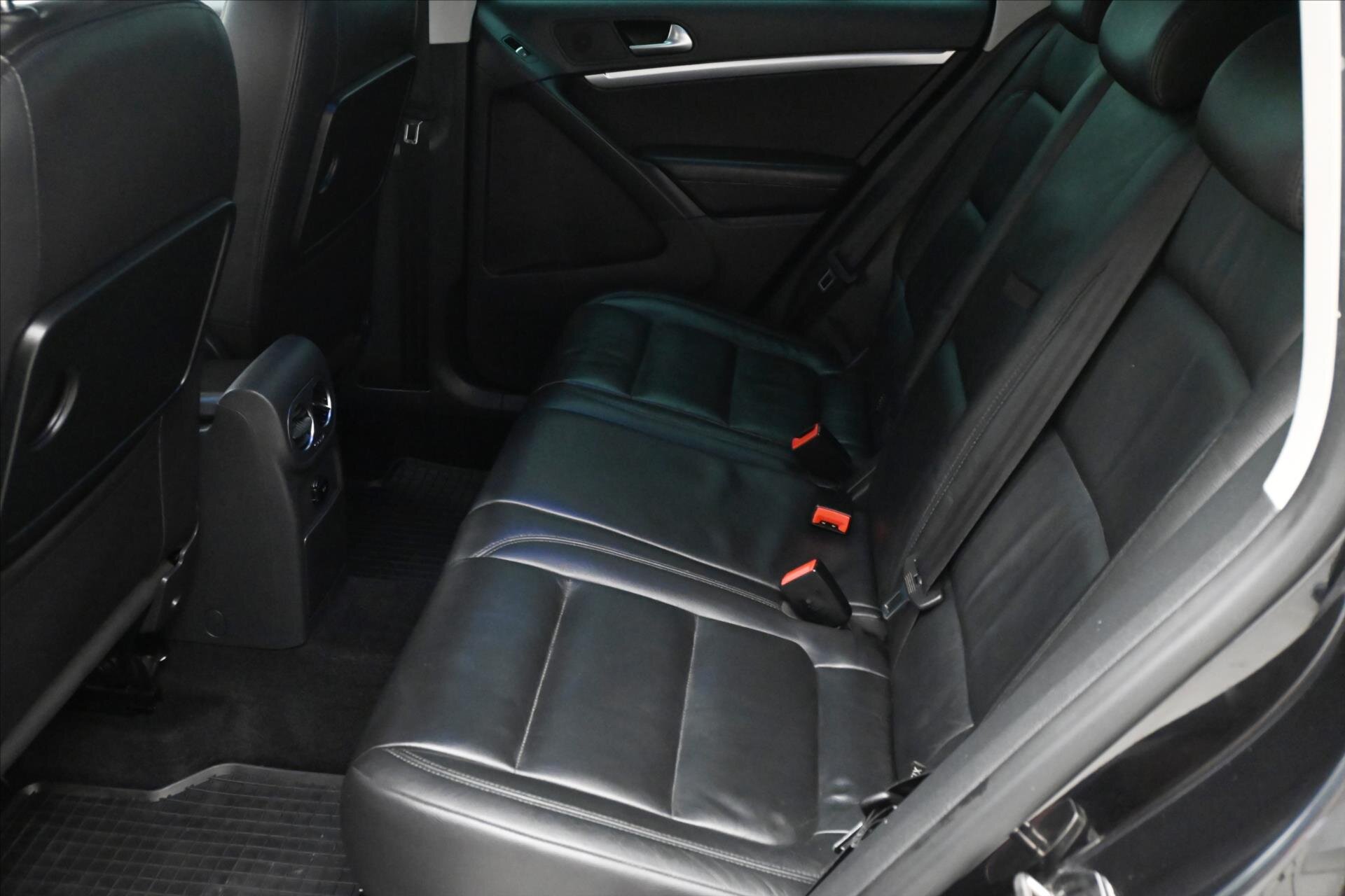 Volkswagen Tiguan SUV 2,0 l 103 kw