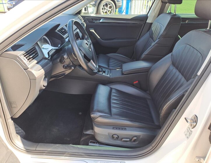 Škoda Superb Kombi 2,0 l 140 kw