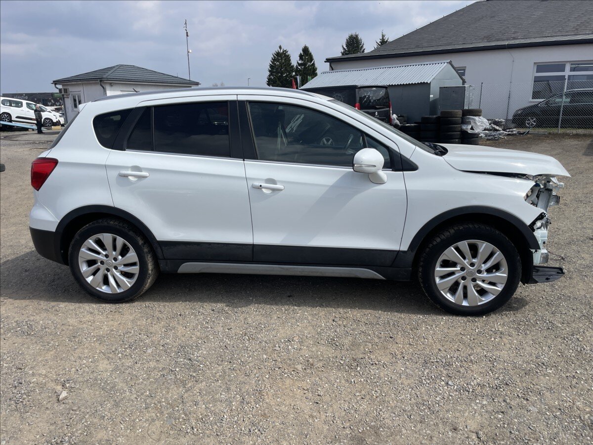 Suzuki SX4 S-Cross SUV / Terénní 3,0 l 88 kw
