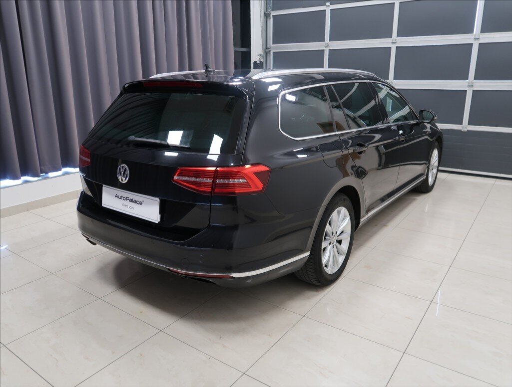 Volkswagen Passat Kombi 2,0 l 140 kw